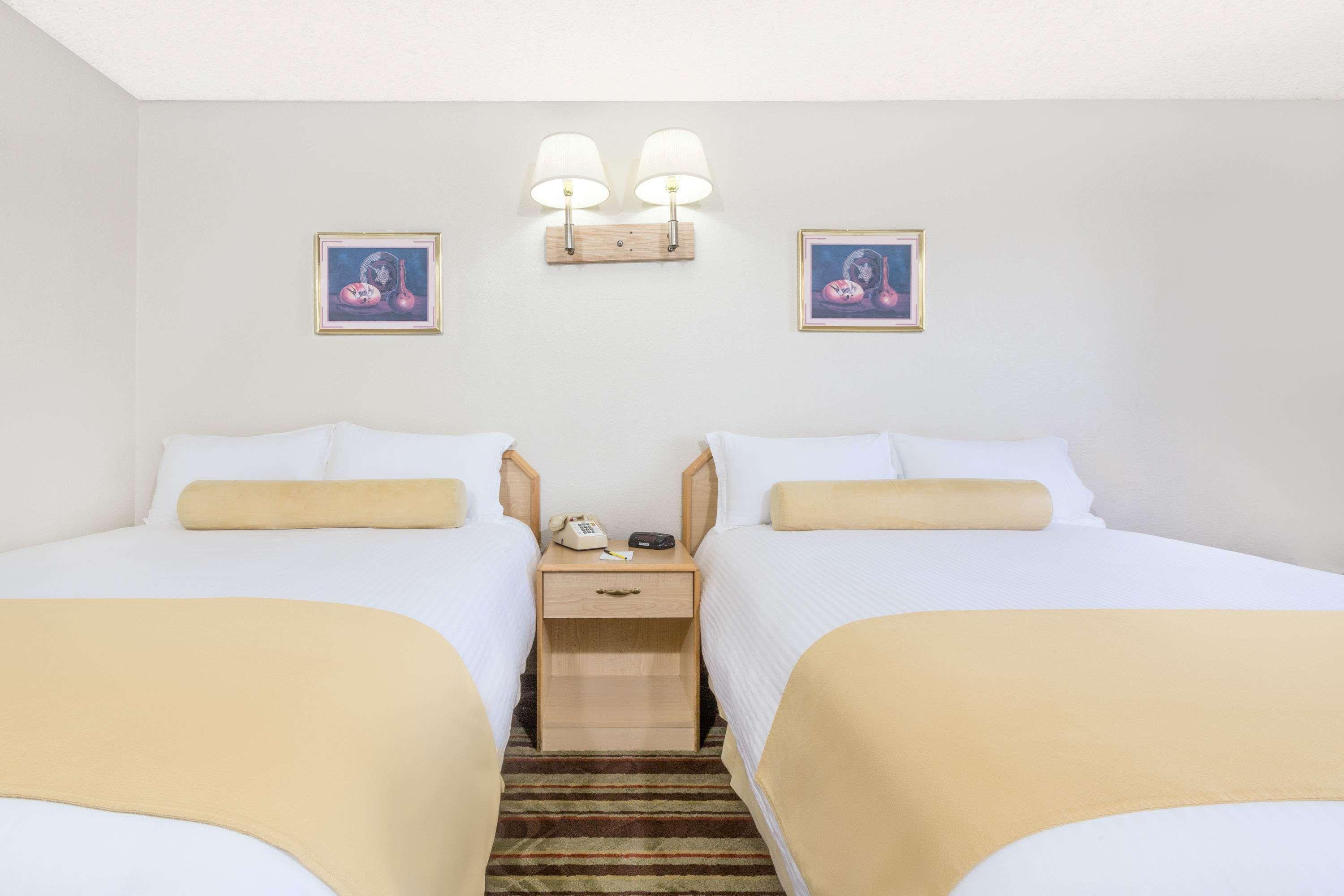 ซูเปอร์ 8 บาย วินด์แฮม เลกฮาวาซู ซิตี้ Hotel เลคฮาวาซูซิตี้ ภายนอก รูปภาพ
