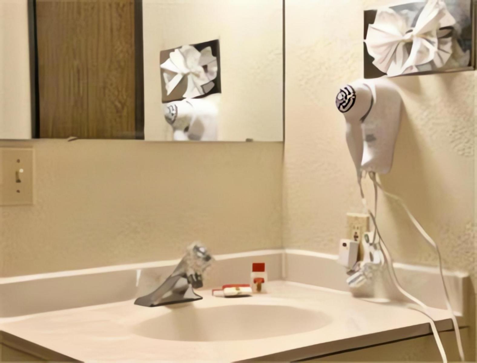 ซูเปอร์ 8 บาย วินด์แฮม เลกฮาวาซู ซิตี้ Hotel เลคฮาวาซูซิตี้ ภายนอก รูปภาพ