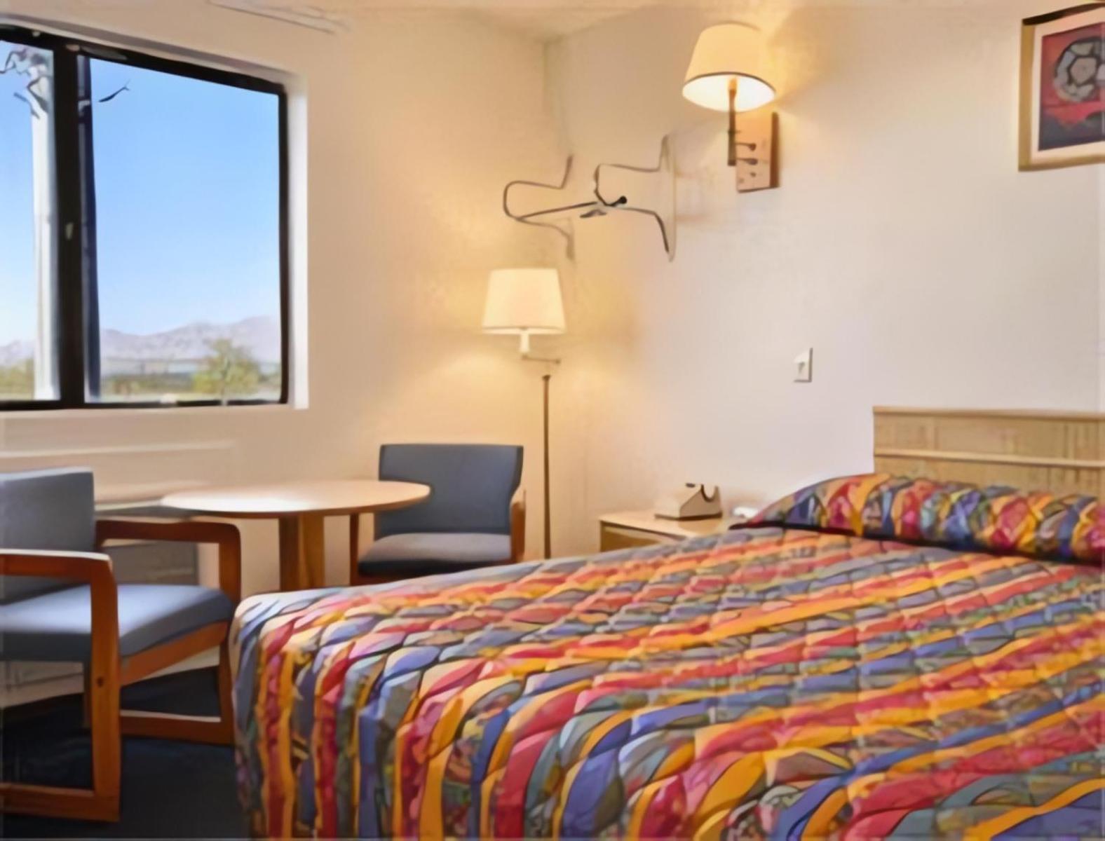 ซูเปอร์ 8 บาย วินด์แฮม เลกฮาวาซู ซิตี้ Hotel เลคฮาวาซูซิตี้ ภายนอก รูปภาพ
